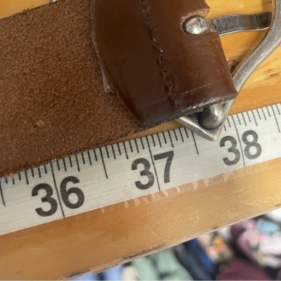 Boho leather belt with heart buckle size medium - Picture 5 of 6